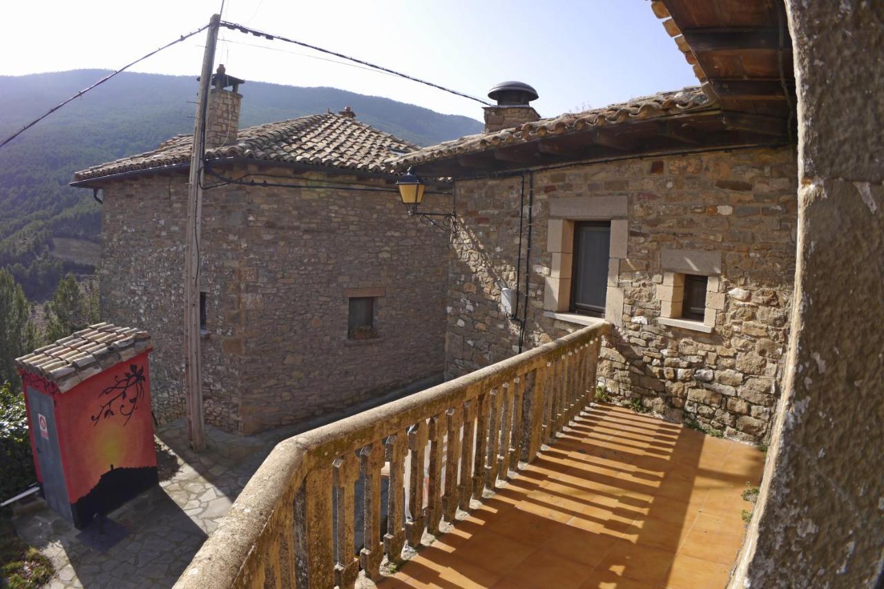 Albergue Restaurante De Artieda Esterno foto